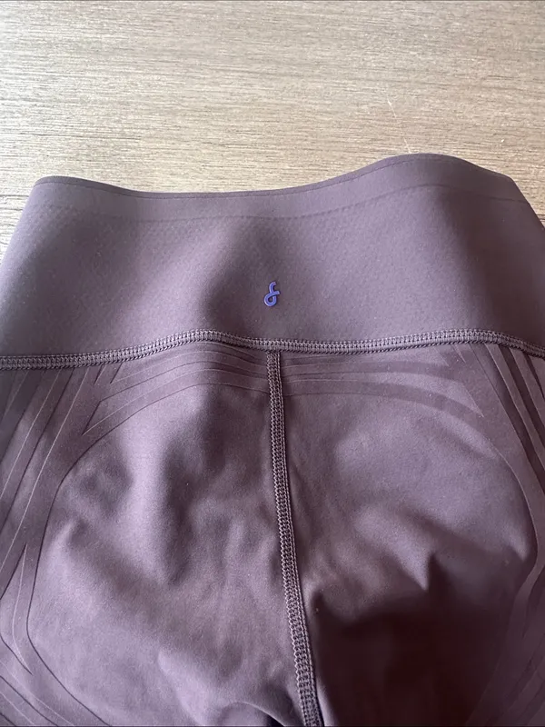 Fanka Body Sculpt 7/8‎ Leggings 2.0 Reversible Wear High Rise Compression Brown - Image 4