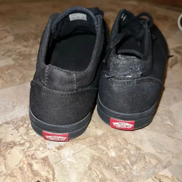 Black Lace up vans low top very used size 7.5 - Image 3