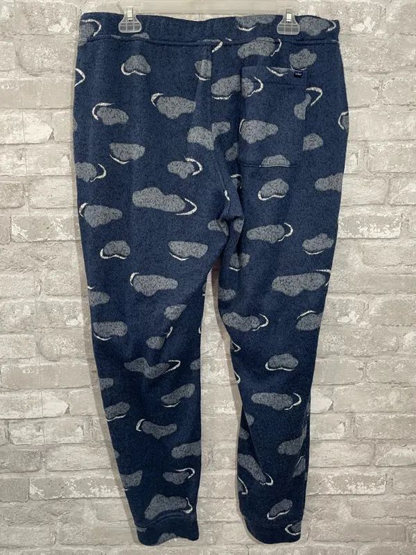 L.L.Bean women's print sweater jogger fleece pants featuring a cloud pattern - Image 4