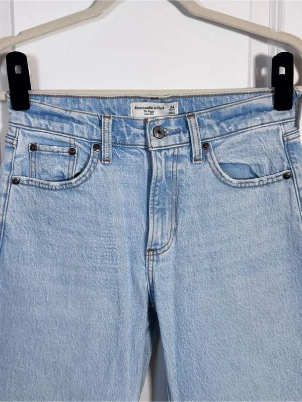 Abercrombie & Fitch The Baggy Low Rise Jeans 24 / 00 Light Wash Y2K 90s Regular - Image 3