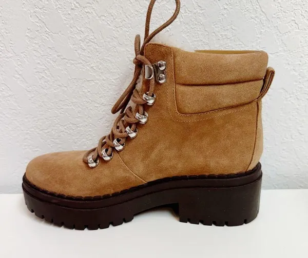 Marc Fisher Leigan Caramel Suede Sherpa Trim Lug Hiking Boot NWOT Size 5 - Image 3