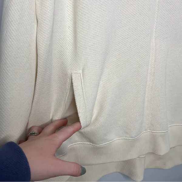 American Eagle Outfitters Seriously Soft Cream Pullover with Pockets (Large) NWT - Image 3