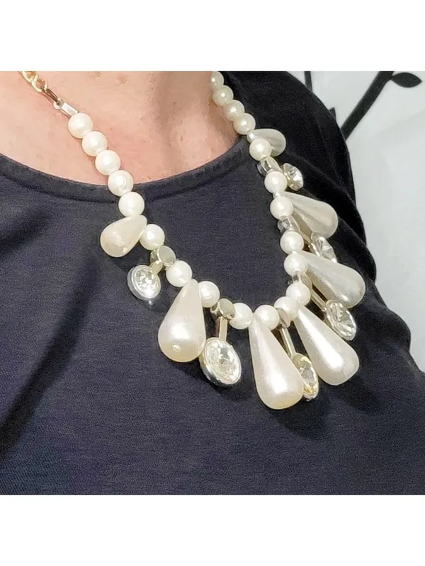 Faux Pearl Rhinestone Teardrop Necklace 11" - Image 2
