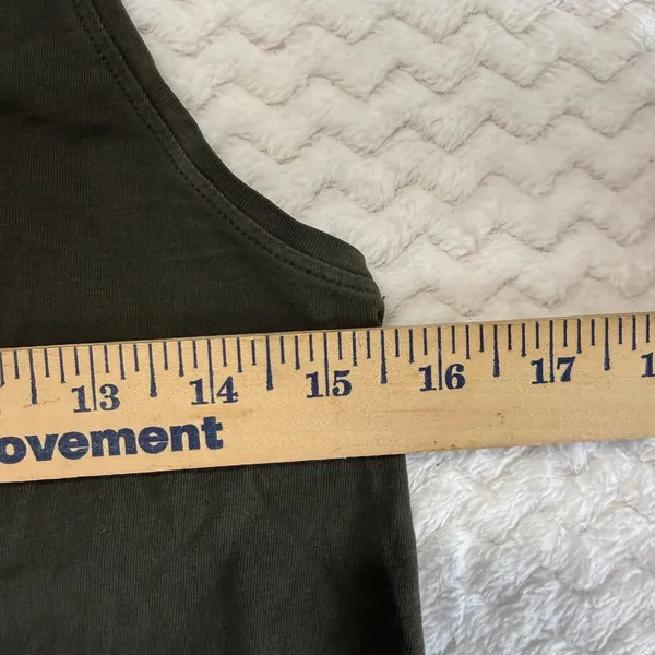 Lululemon Racerback Tank Top Dark Olive Green Scoop Neck Activewear Size 6 - Image 5