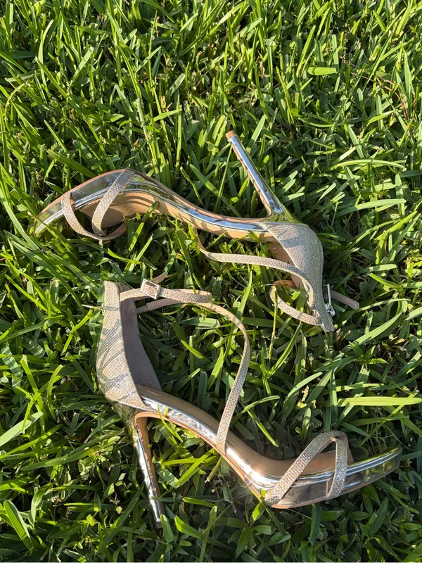 Jewel Badgley Mischka Galen Platform Glitter Evening Sandals – Size 9 - Image 8