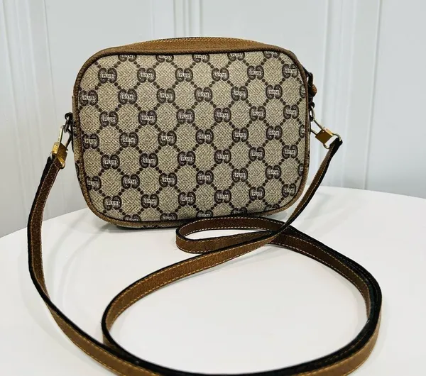 GUCCI PLUS GG Pattern Mini Shoulder Bag PVC Leather Brown ( Vintage) - Image 3
