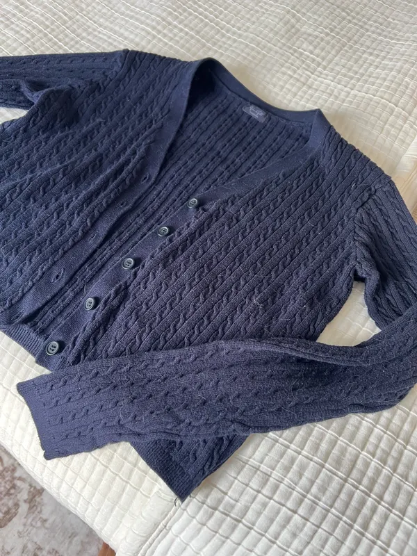 Brandy Melville Sweater - Image 4