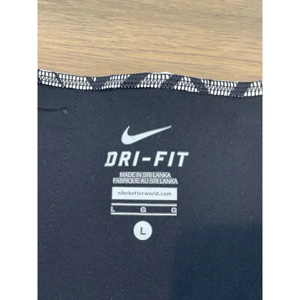 Nike Dri‑Fit Size L Black & White Print Capri Leggings - Image 5