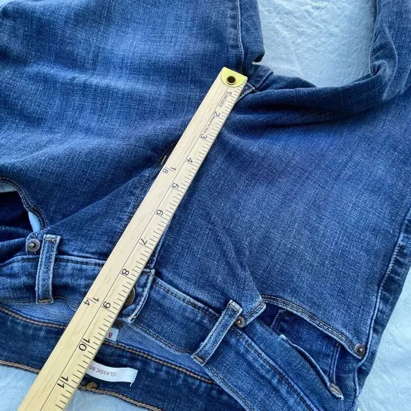 Levi’s size 8(29) L 30 classic boot cut. - Image 7
