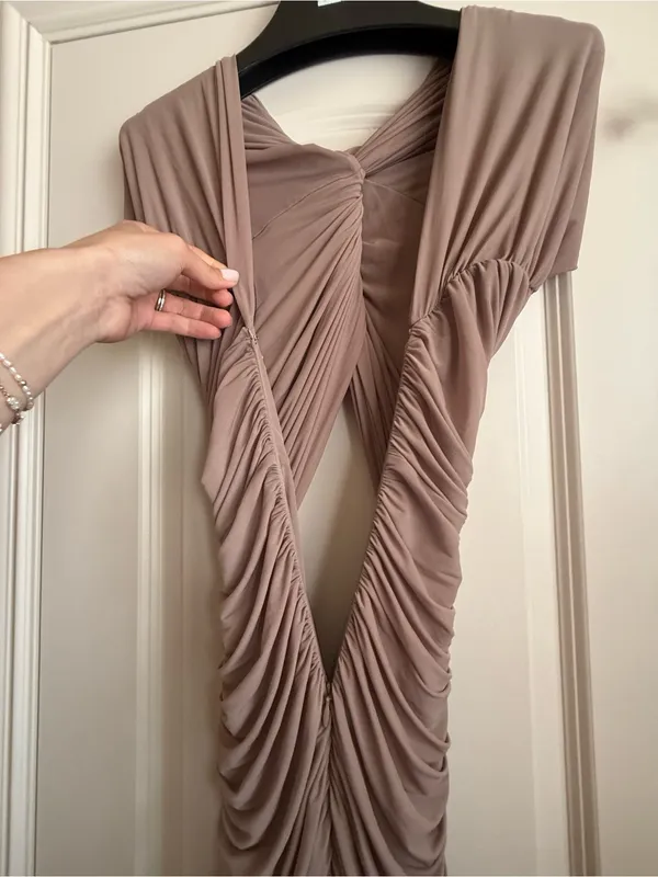 Ronny‎ Kobo Women's Nasha Cutout Dress size large - Image 8