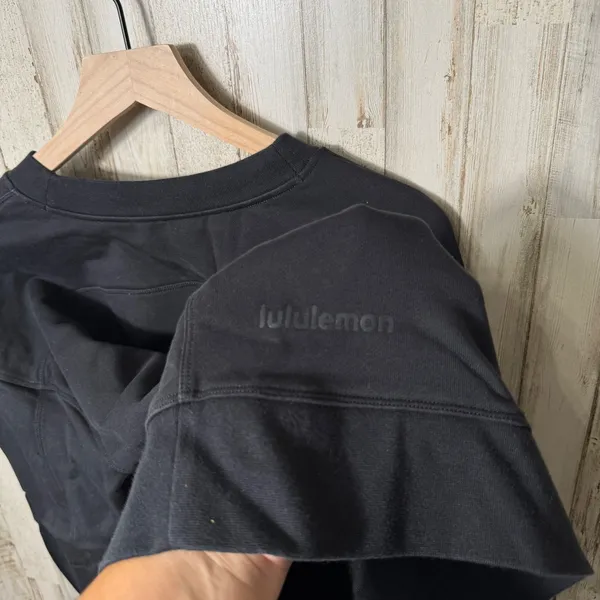Lululemon Black Crewneck Sweatshirt Womens Size 6 - Image 6