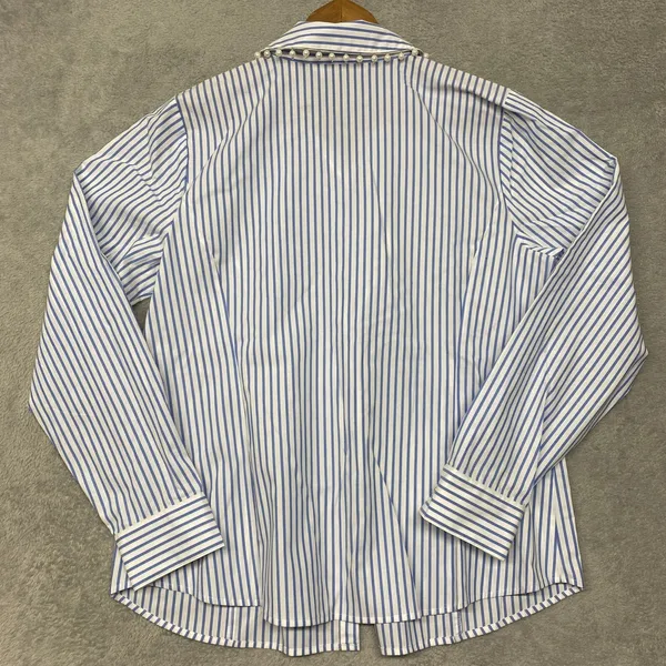 BEAUTIFUL by Lawrence Zarian Shirt Womens Medium Blue Stripe Pearl Button Top - Image 8