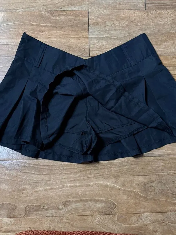 Black Pleated Mini Skirt Size L - Image 3