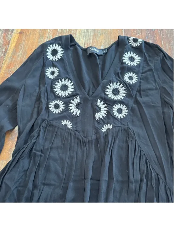 Desigual Black Long Sleeve Mini Dress Sunburst Embroidery Small - Image 2