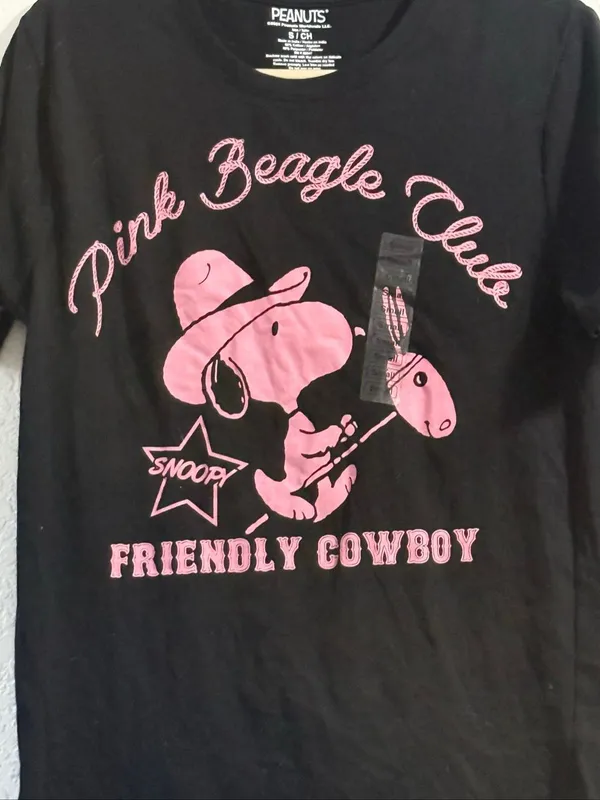 Peanuts Snoopy Pink Beagle Club Friendly Cowboy Black Graphic Tee women’s Small - Image 2