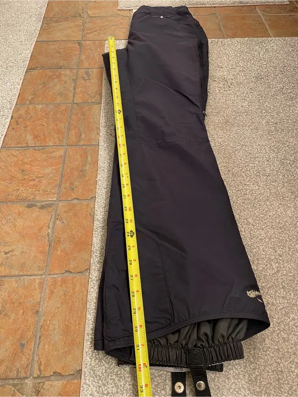 Descente Women's Black Straight Leg Ski Pants - Image 9