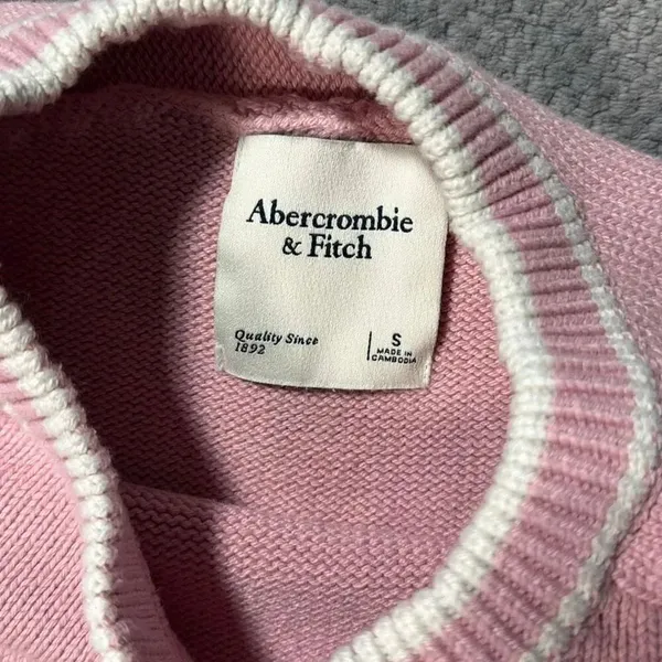Abercrombie The Madeline Crewneck Knit Boxy Sweater Barbie Pink & White Small #1 - Image 4