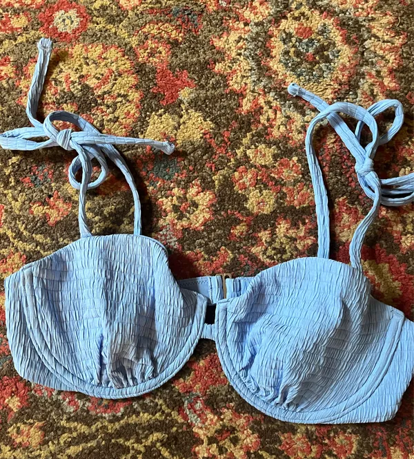 Final price ✨ NWOT Abercrombie & fitch swim top - Image 3