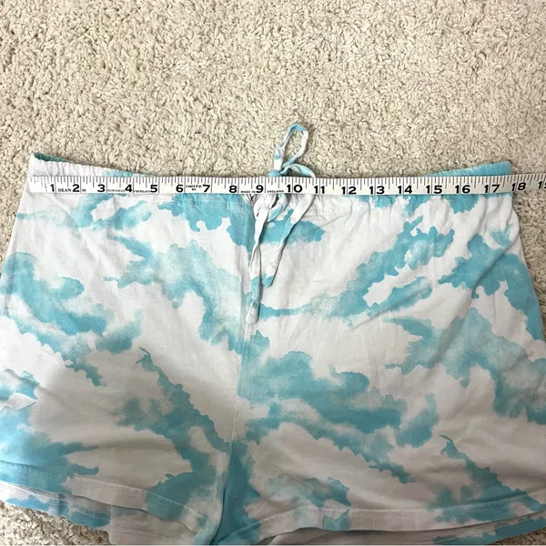 Victoria's Secret Blue and White Pajama Shorts - Image 4