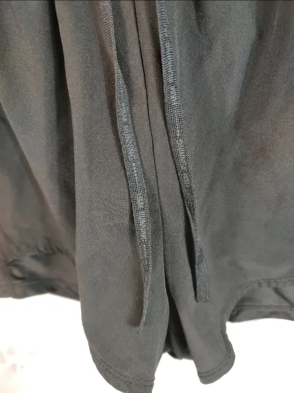 H&M Sport Black Shorts - Image 5