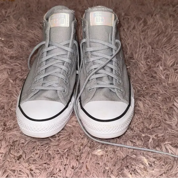 Converse unisex gray n pearlized accents Sneakers - Image 2