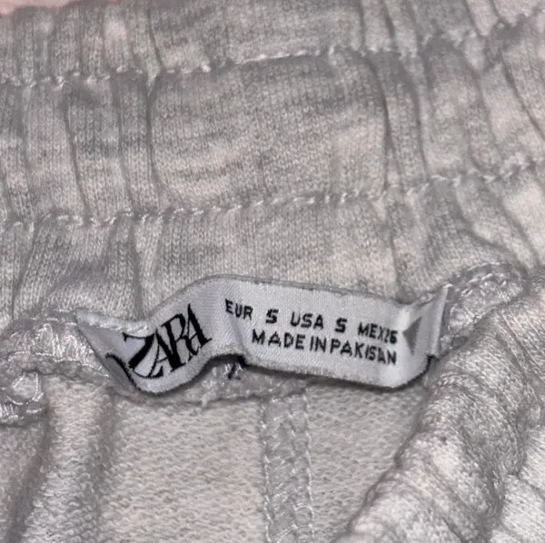 Zara Knit Lounge Shorts – Light Gray – Size S - Image 3