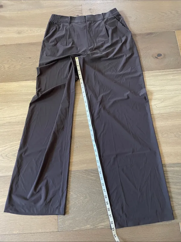 Old Navy SleekTech High Rise Wide Leg Pants Brown Size Medium Tall - Image 12