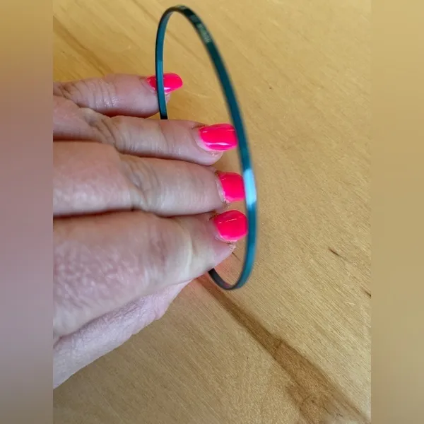 Blue Circular Bangle Bracelet Size 6 - Image 2
