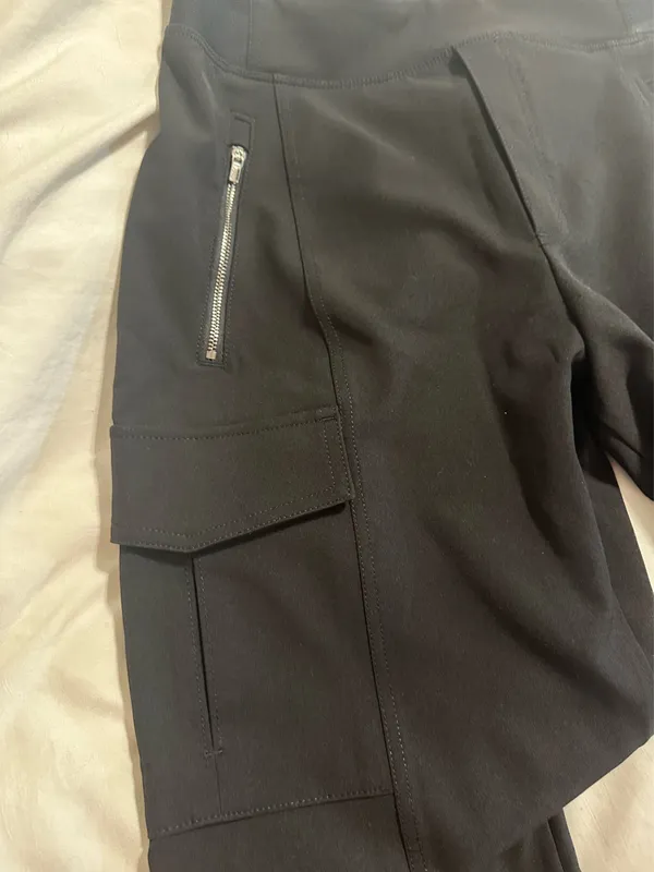 Athleta Brooklyn Cargo Joggers - Image 8