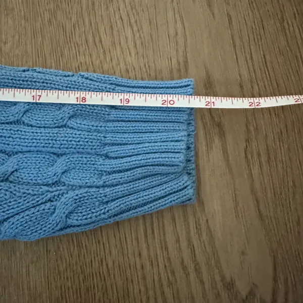 Cable-Knit Cotton Crewneck Sweater - Image 9