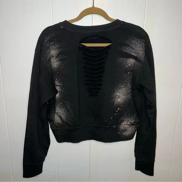 Affliction Chromium Heart Cropped Pullover Sweatshirt with Open Back Size M - Image 4