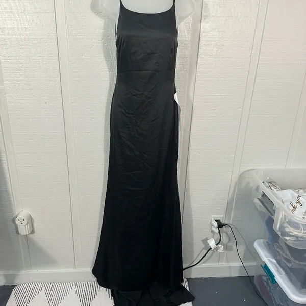 Leena For Mac Duggal Black Spaghetti Strap Dress Size 6 NWT - Image 2