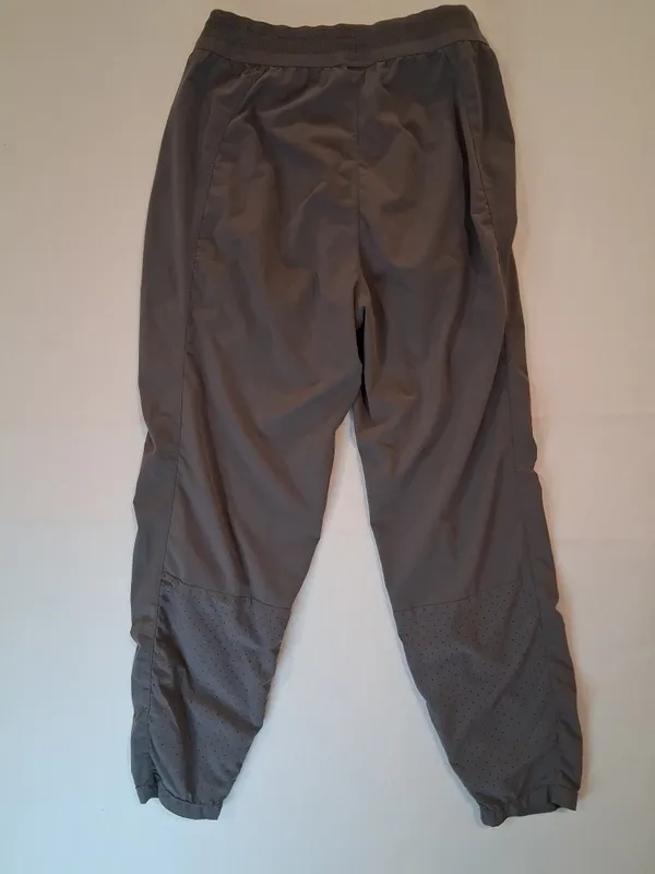 Nike Running Division Gray Athletic Pants Reflective Swoosh Women Size S Pockets - Image 12