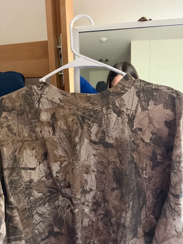 NWOT Camo Hollister tee - Image 2