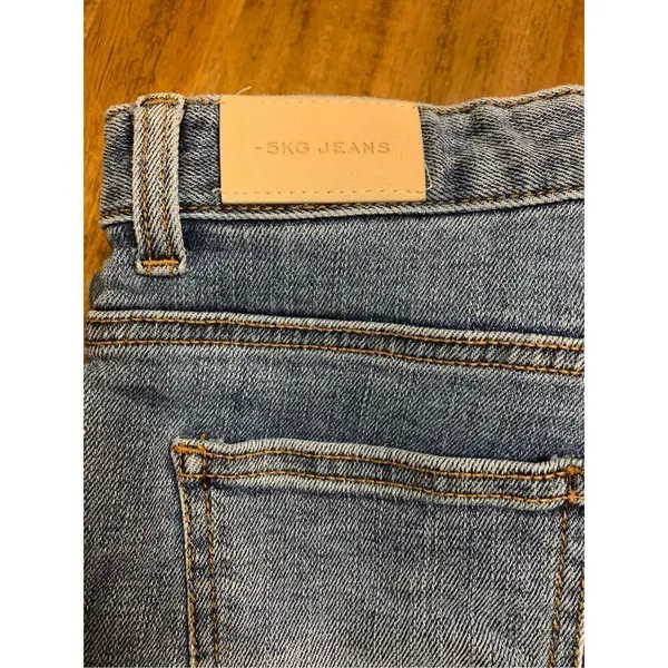 Chuu 5kg Jeans Boot cut Korean Fashion size 25 - Image 3