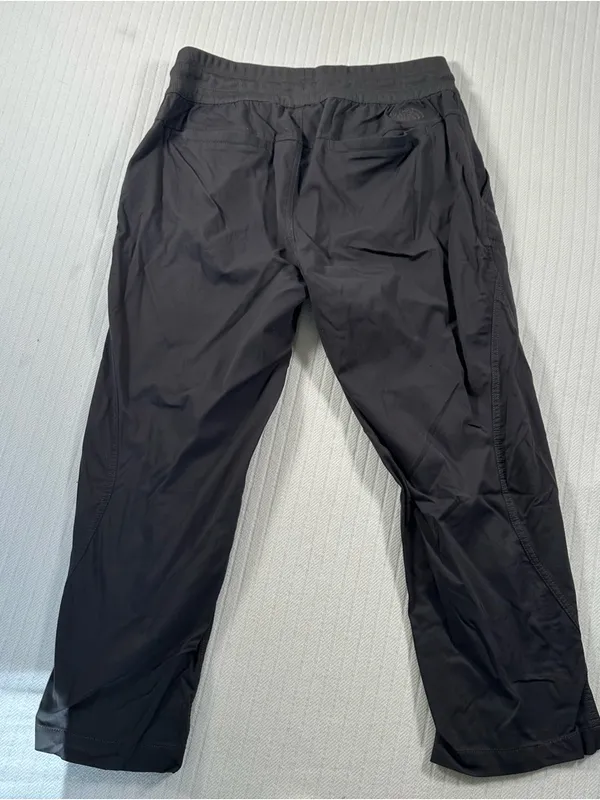 North face women’s size medium - Image 8