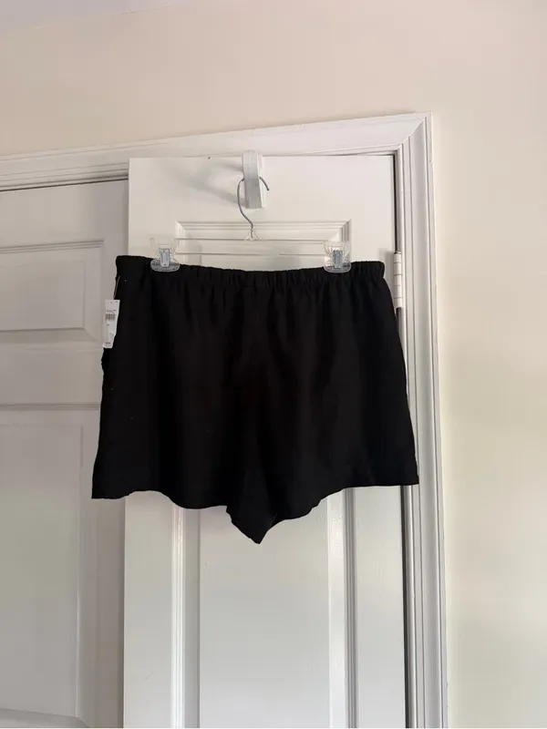Gap 4” High Rise Pull-On Linen Blend Shorts Black M NWT - Image 10