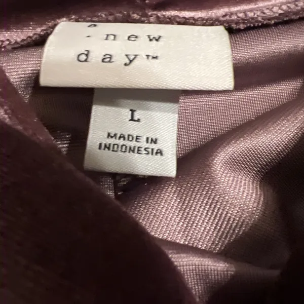 A New Day Sleeveless Ruched Velvet Top Plum Women’s L New - Image 3
