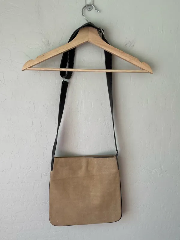 Old Navy Vintage Y2K 2002 Suede Leather Crossbody Tote Top Zip Bag Tan Brown - Image 3