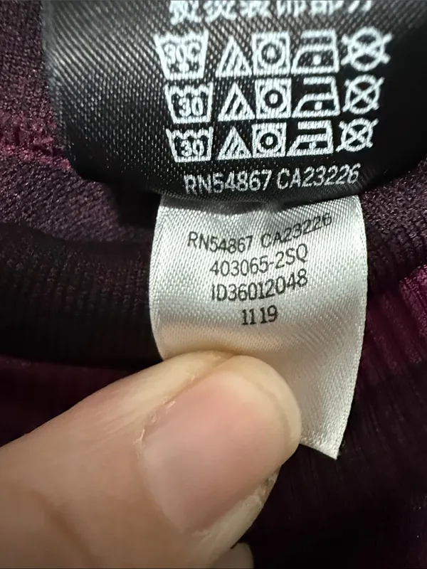 PINK Victoria's Secret Maroon Seamless Leggings Size Large - Image 9