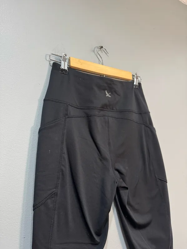 Black Eddie Bauer Stretch Casual Pants Size S EUC - Image 4