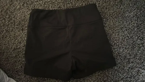 Garage shorts - Image 2
