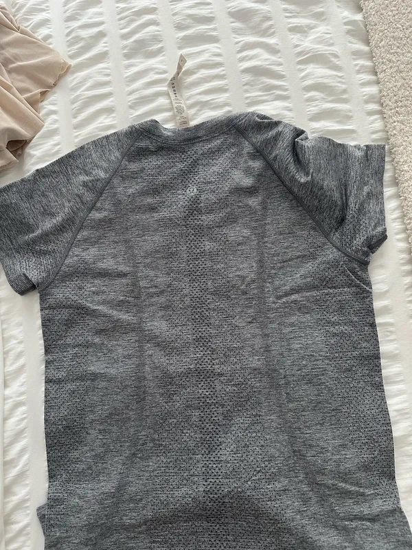 Lululemon Top - Image 3