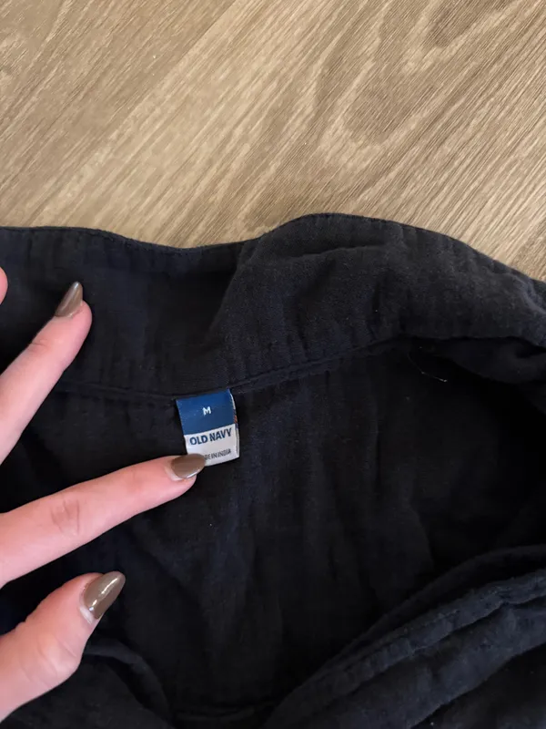 Old Navy Button-Up Shirt - Image 2