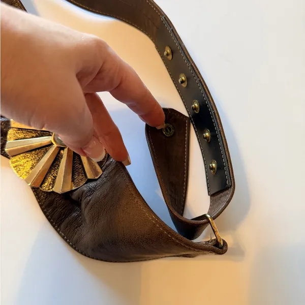 Handmade 90s Vintage asymmetric waist belt, buttery soft leather, brown, snaps closure, S - Image 9