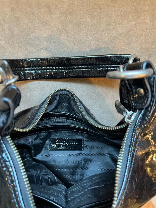 Vera Wang Shoulder Bag - Image 5