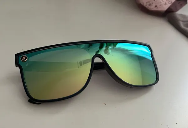 Blenders Sunglasses - Image 5