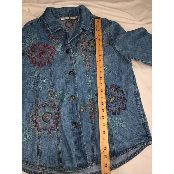 Vintage Embroidered Denim Shacket Shirt Jacket Beaded Floral Artwear Boho Size M - Image 7