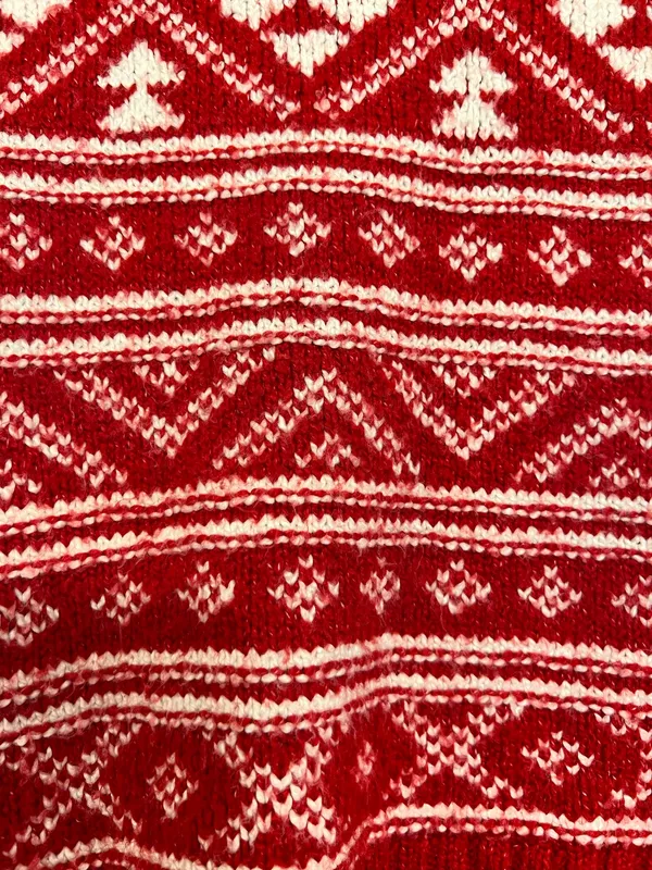 American Eagle red and white sweater  - Image 3