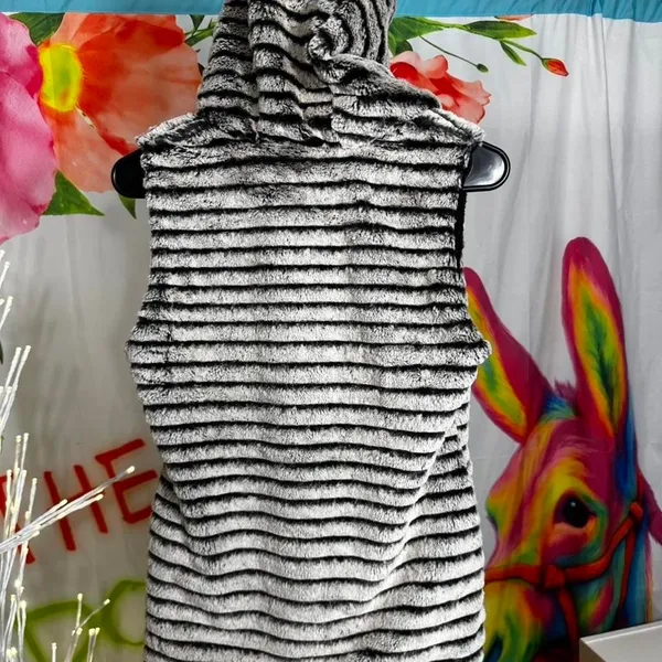 375. Widgeon - Black & white striped faux fur vest with hood Size L - Image 3